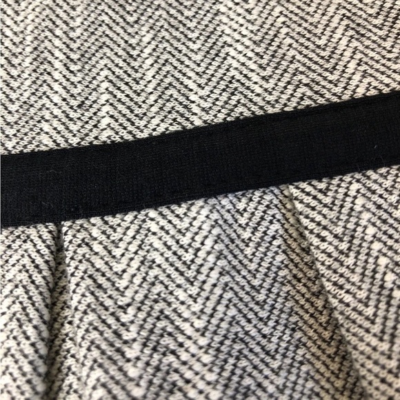 Tibi Herringbone Tweed Pleated Black Ivory Mini Cap Sleeve Dress Size 2 - Picture 5 of 14